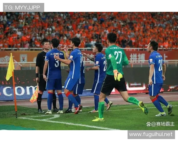 武汉足球明星赛神秘嘉宾揭晓引发球迷热议期待精彩对决与明星互动 武汉足球明星赛神秘嘉宾揭晓引发球迷热议期待精彩对决与明星互动