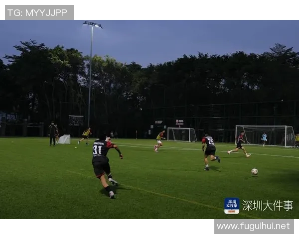 深圳迎来足球明星的光辉时刻引领城市体育新风潮 深圳迎来足球明星的光辉时刻引领城市体育新风潮