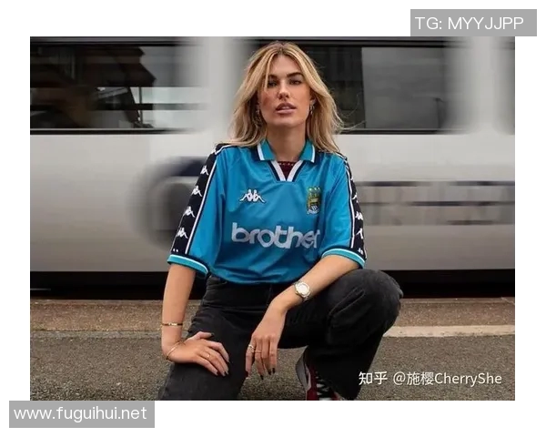 足球明星代言的服装如何影响时尚潮流与消费者选择的深度解析