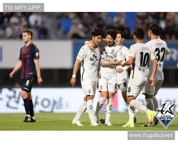 成都网球队强势领跑联赛积分榜以93分稳居第一名